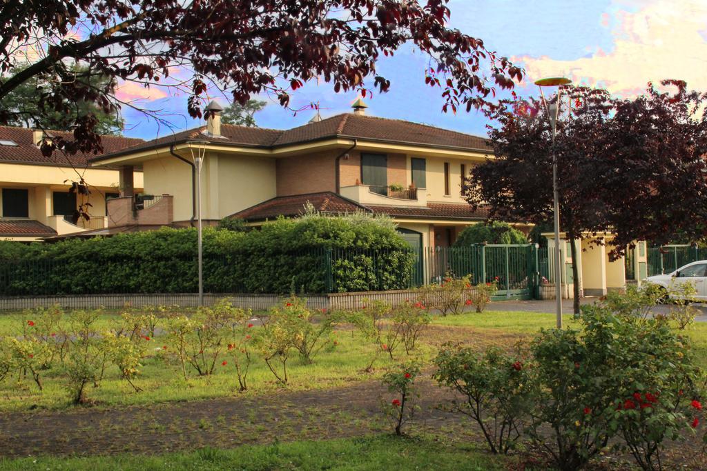 Villa Milena Arese Eksteriør bilde
